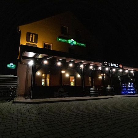 Penzion U Rizku Rapotín エクステリア 写真